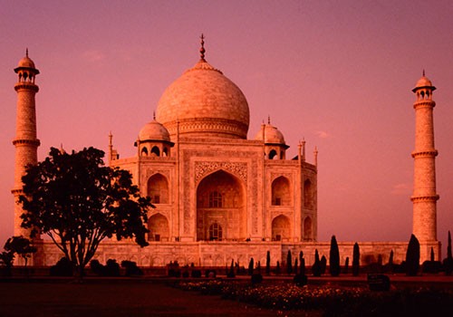 Taj Mahal Overnight Trip